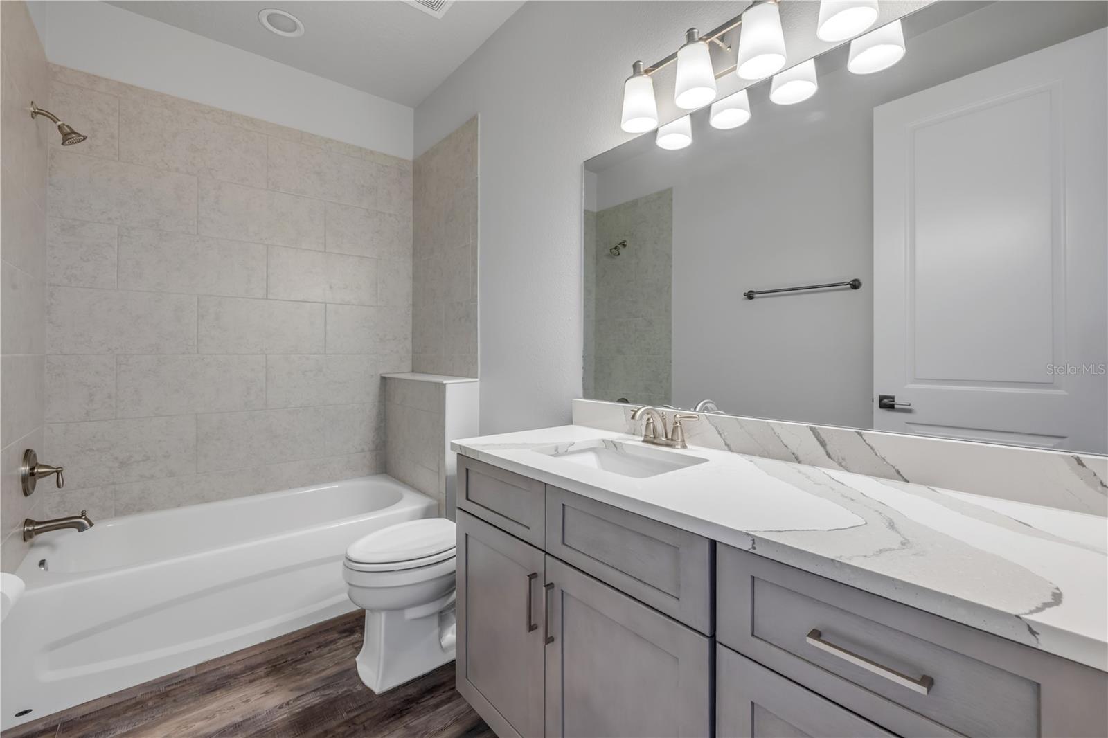 PALMS PH 4 - Residential