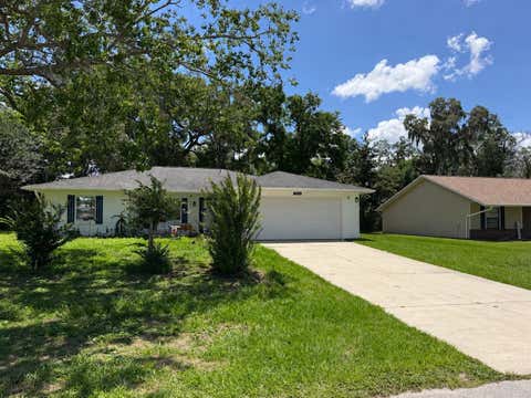 Photo of 12315 SE 60th Terrace, Belleview, FL 34420 (MLS # G5113371)