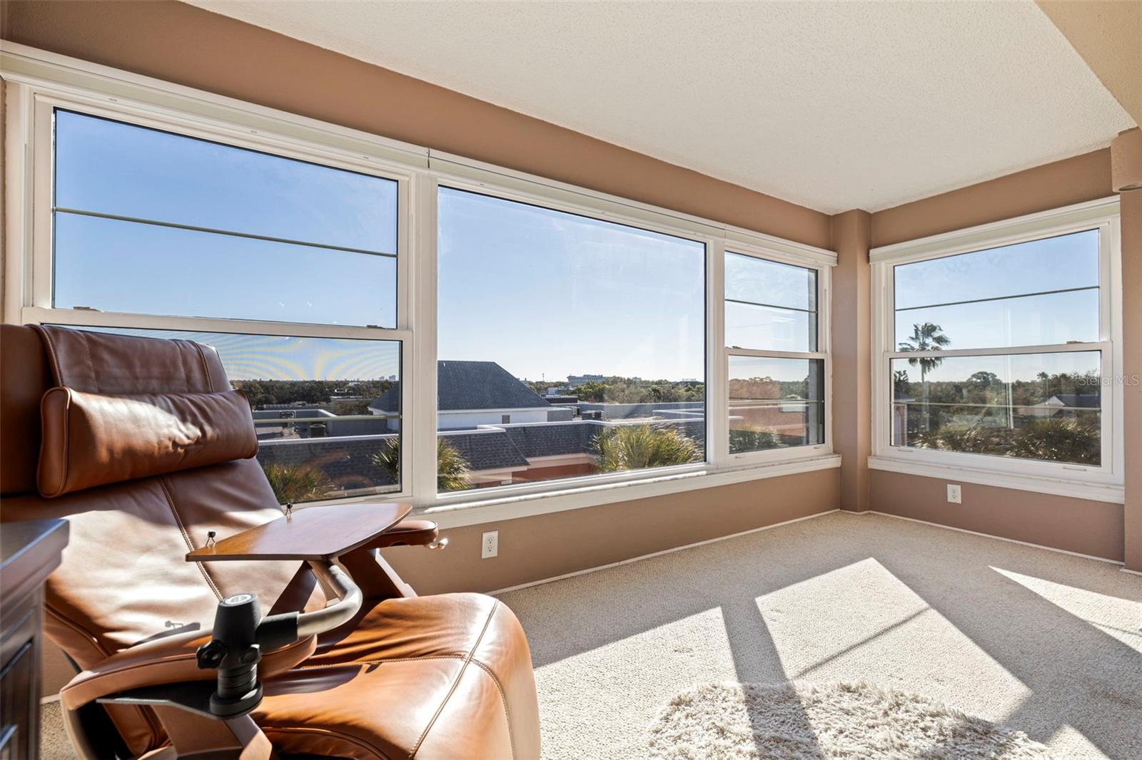 CROSSWINDS COLONY ONE CONDO - Residential