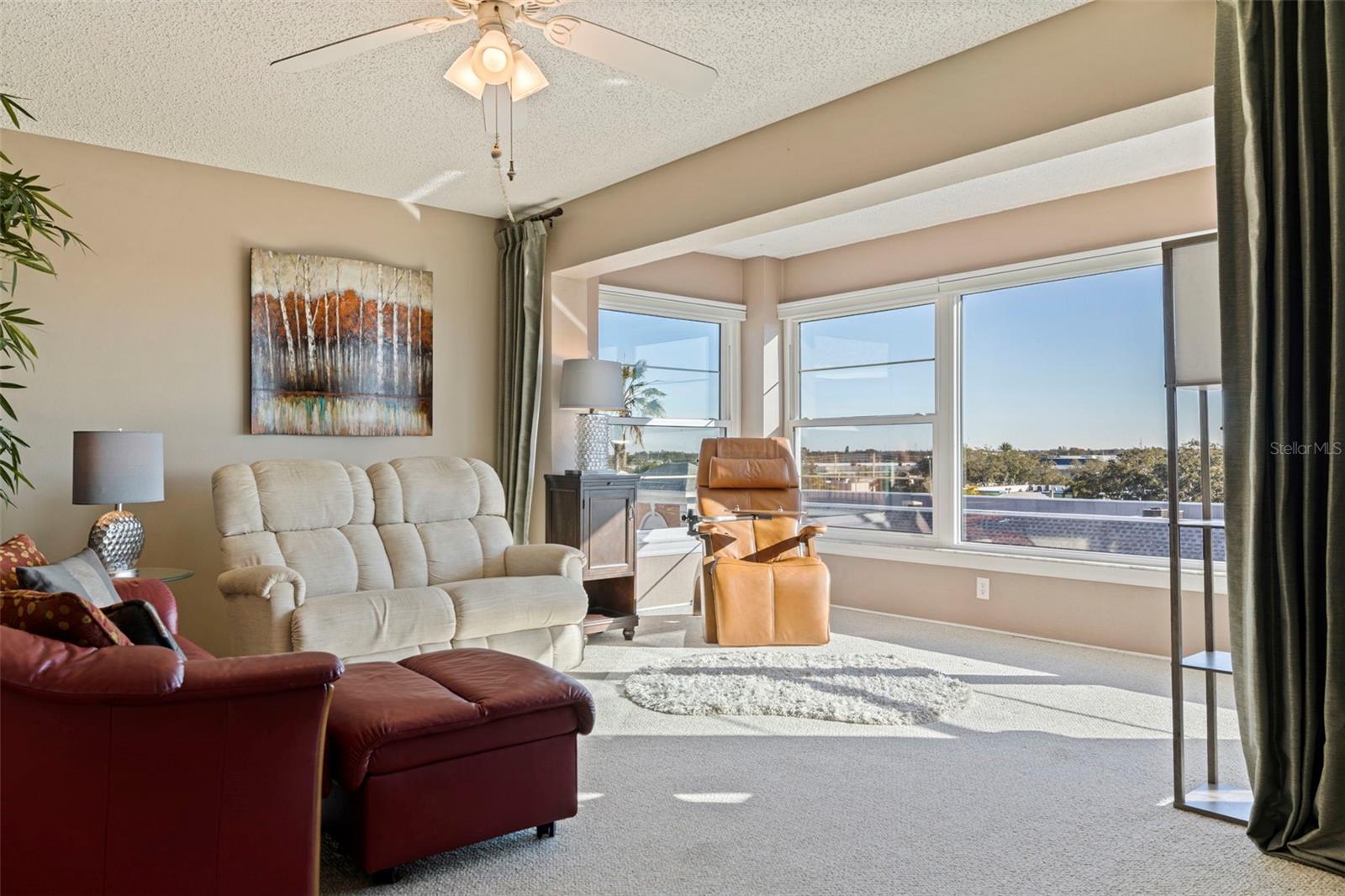 CROSSWINDS COLONY ONE CONDO - Residential