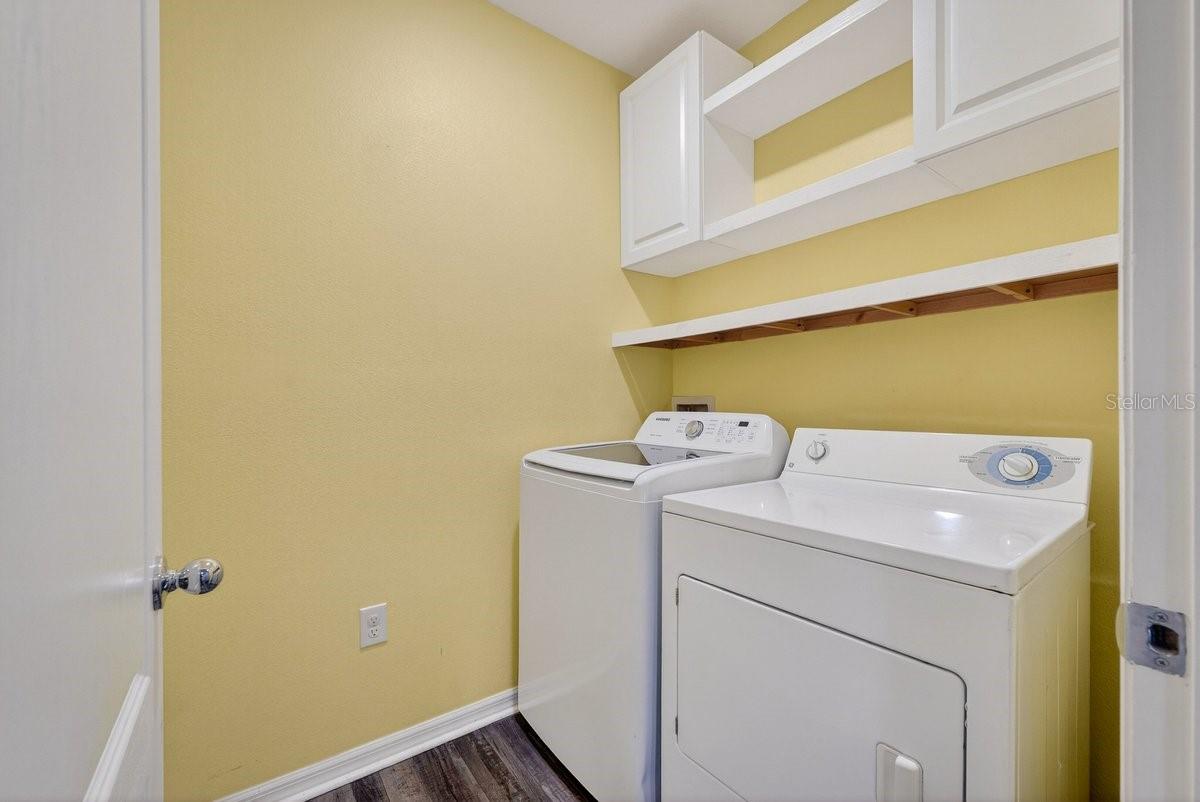 SABAL LAKES - Residential