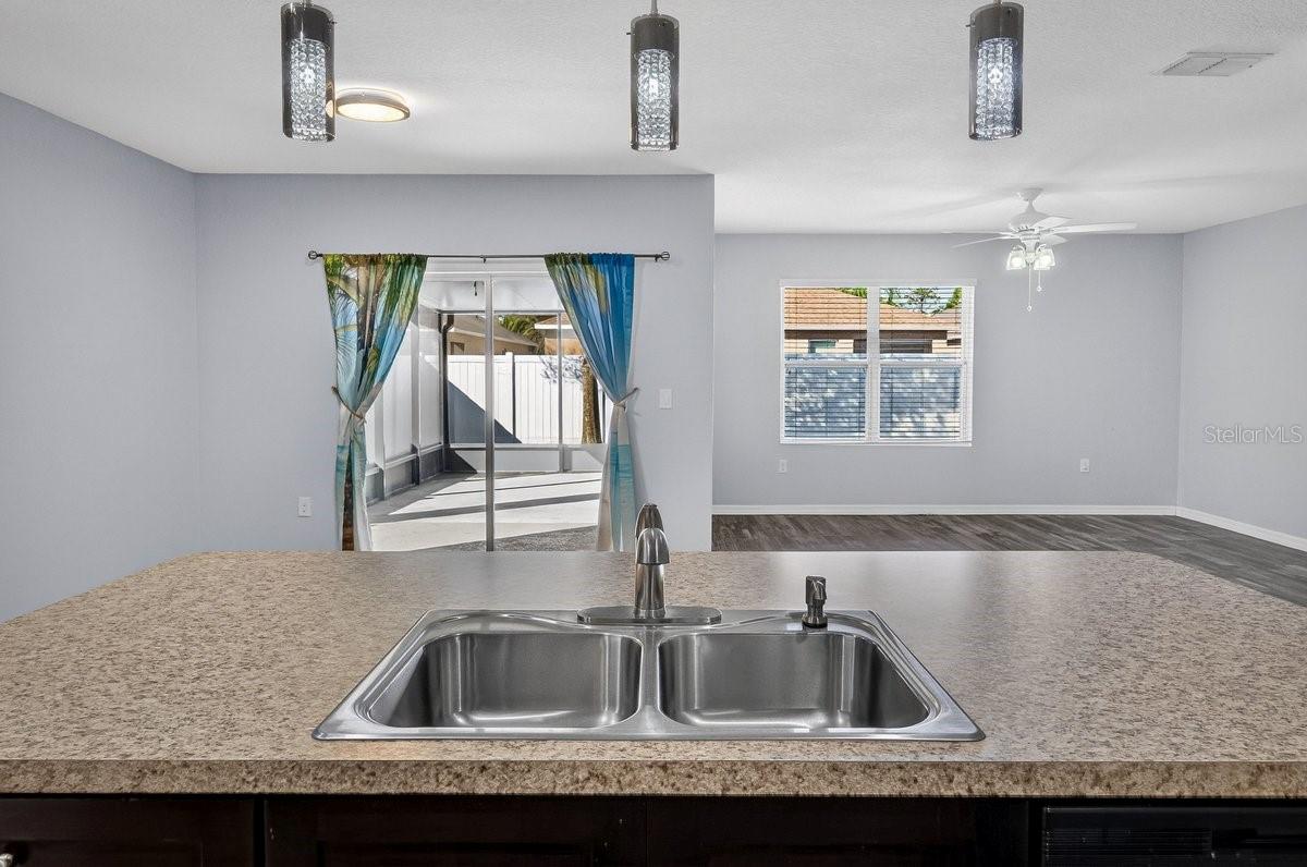 SABAL LAKES - Residential