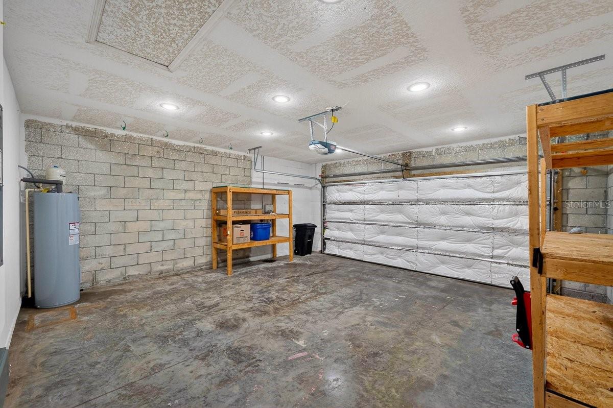 SABAL LAKES - Residential