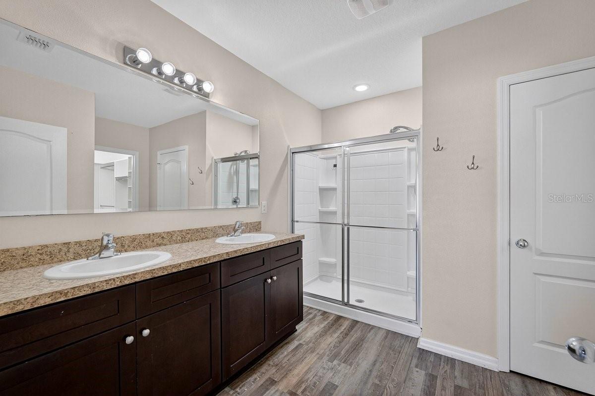 SABAL LAKES - Residential