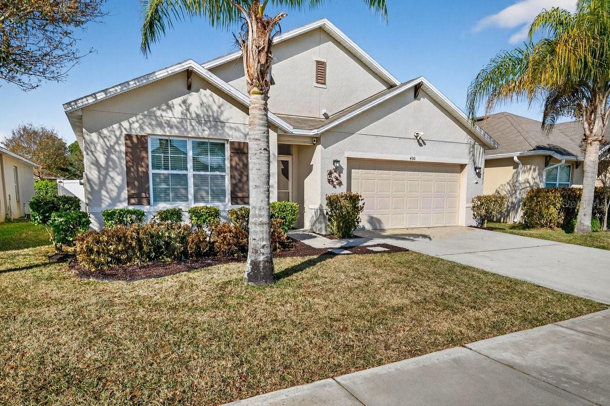 SABAL LAKES - Residential