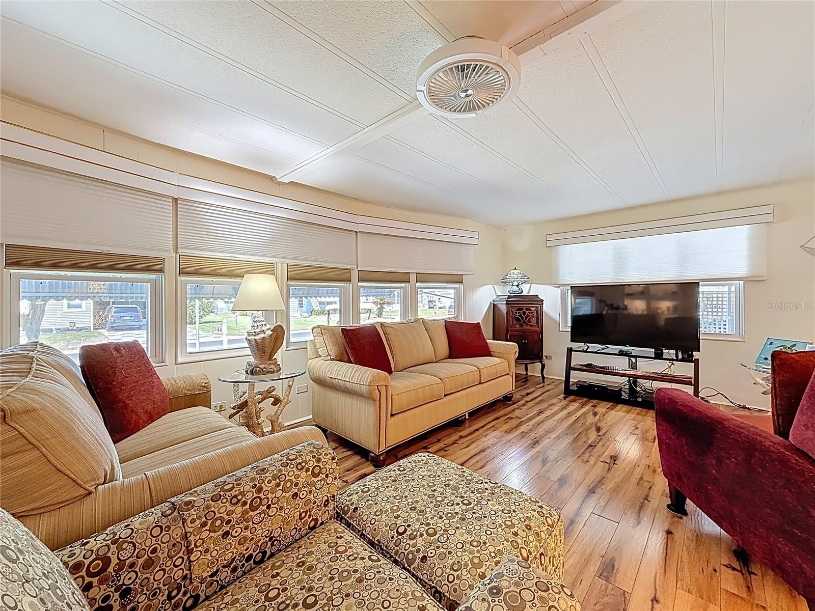 LAKE TARPON MOBILE HOME VILLAGE - Residential