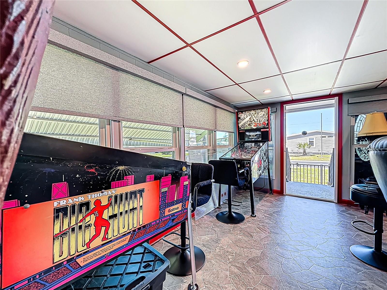 LAKE TARPON MOBILE HOME VILLAGE - Residential