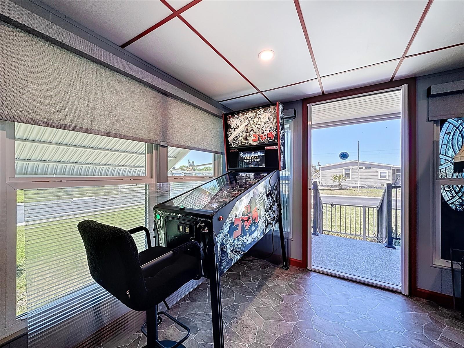 LAKE TARPON MOBILE HOME VILLAGE - Residential