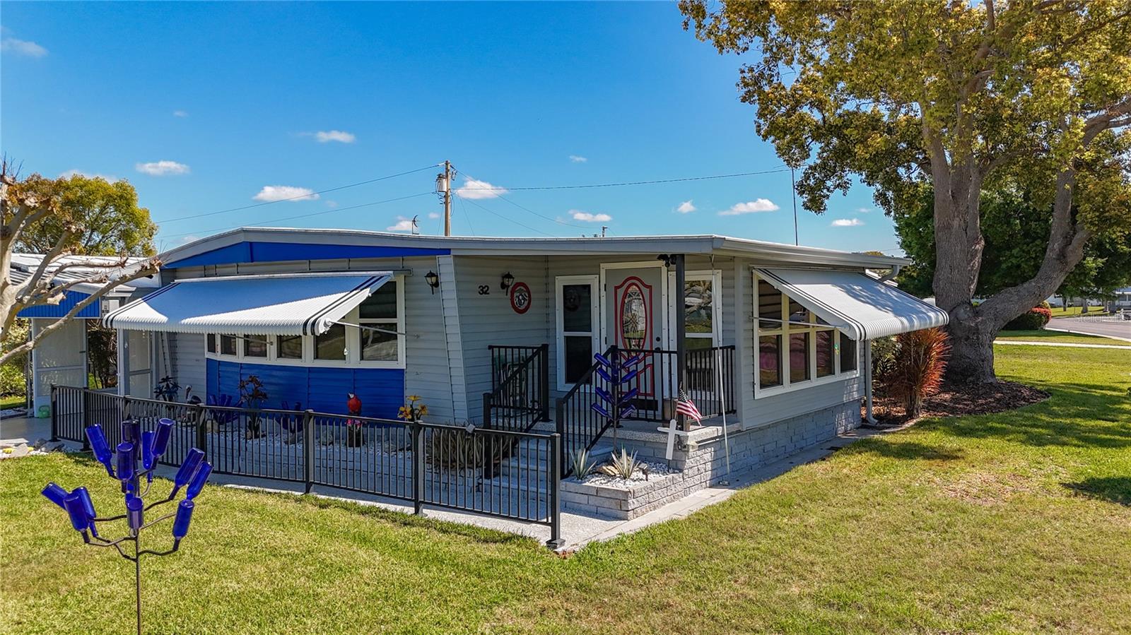 LAKE TARPON MOBILE HOME VILLAGE - Residential
