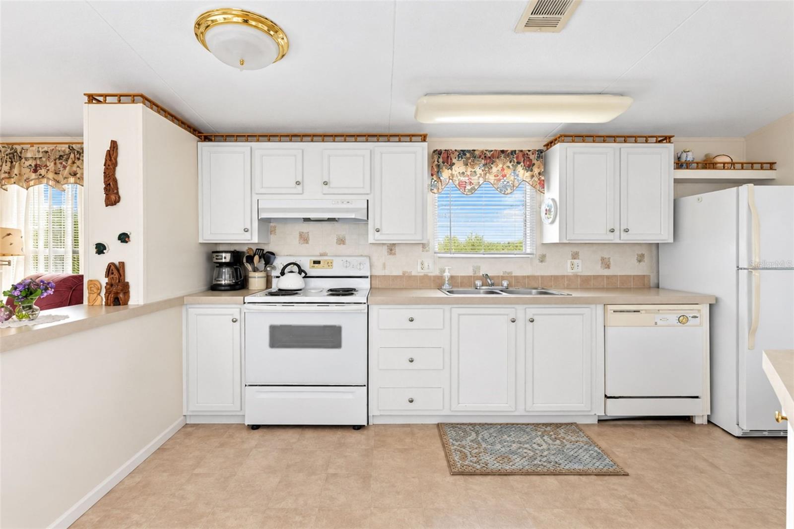 7337 HEDWIG COURT, PORT CHARLOTTE, FL, 33981 1 7337 HEDWIG COURT
