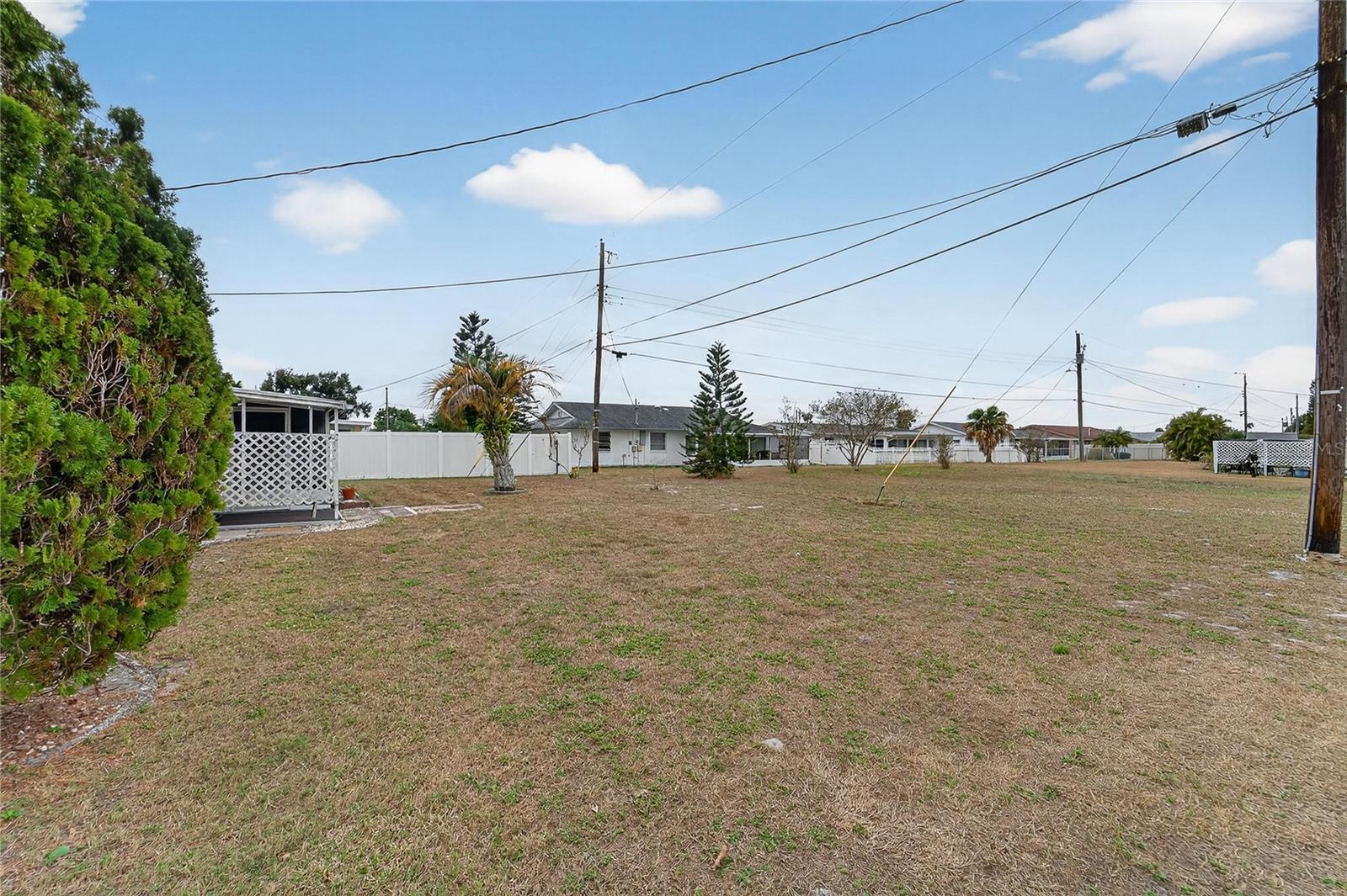 DEL WEBBS SUN CITY FLORIDA UN - Residential