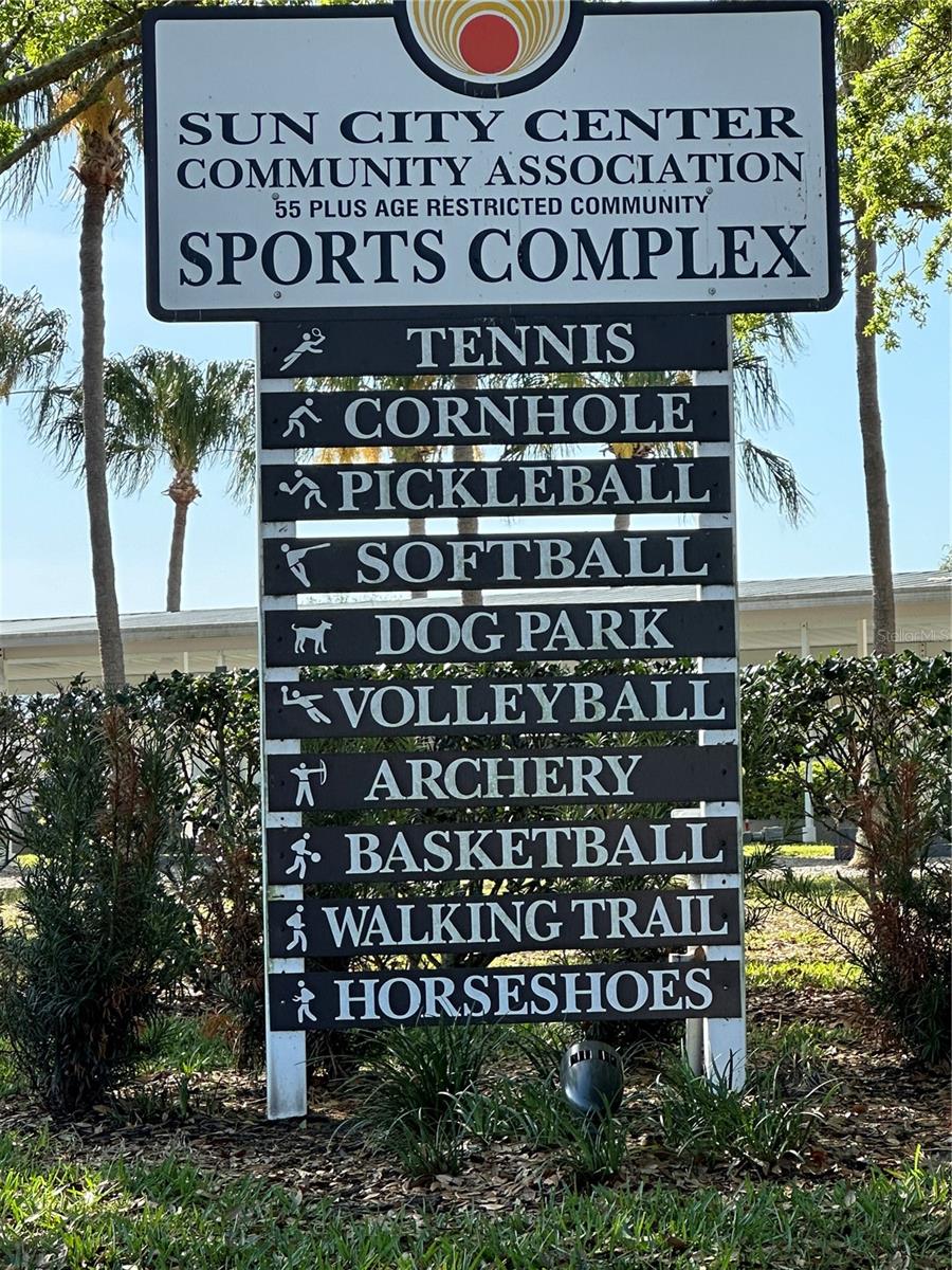 DEL WEBBS SUN CITY FLORIDA UN - Residential