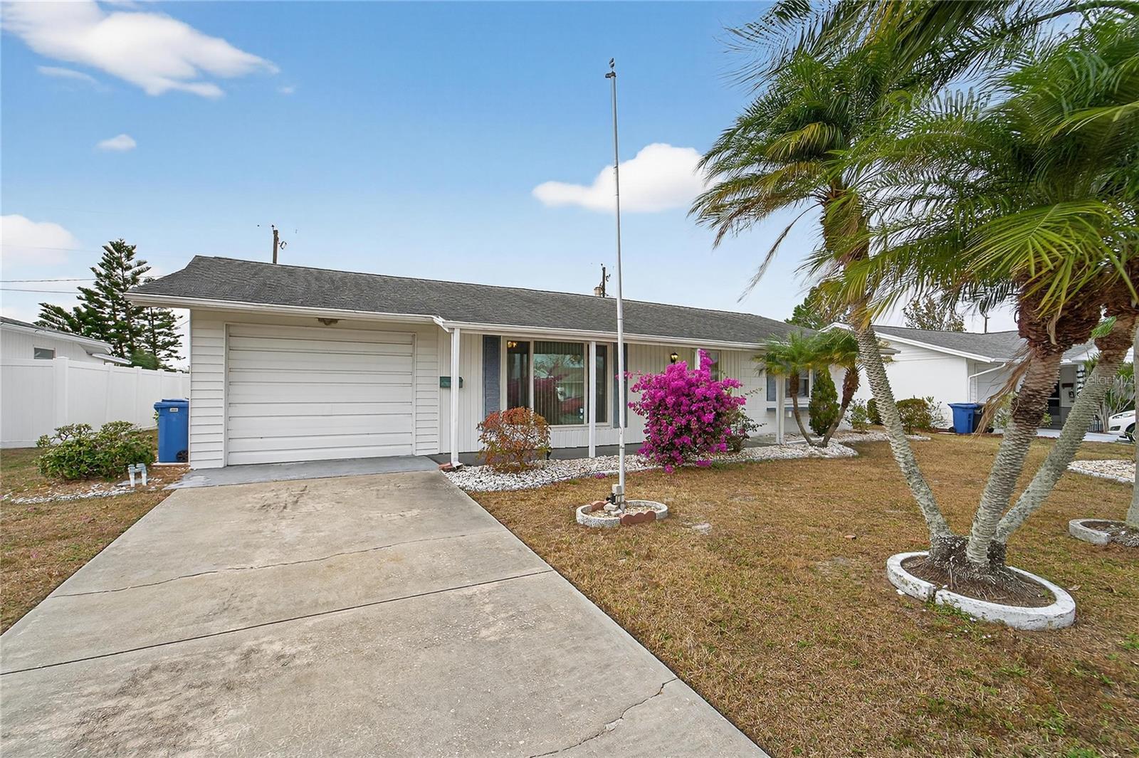 DEL WEBBS SUN CITY FLORIDA UN - Residential