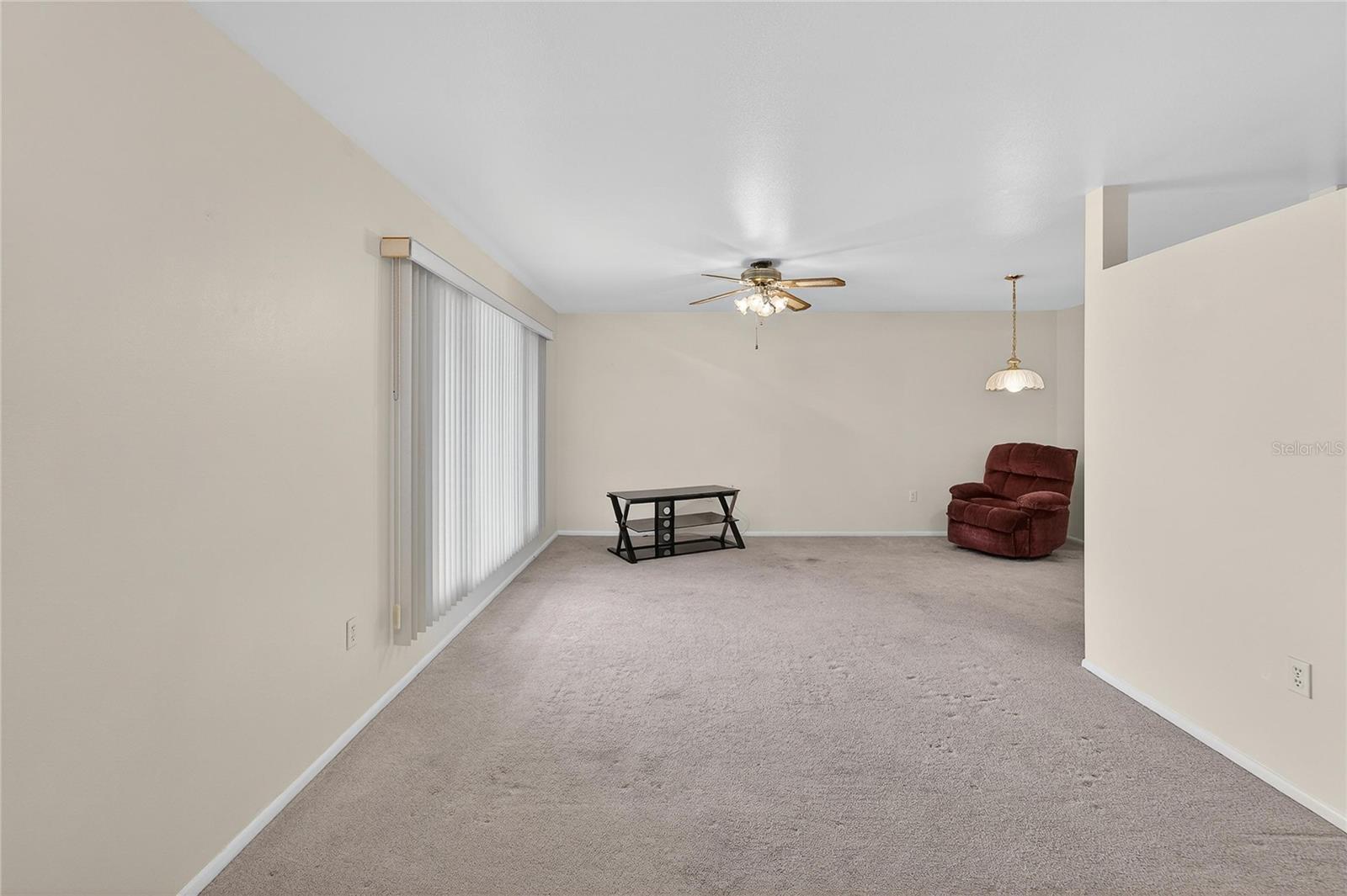 DEL WEBBS SUN CITY FLORIDA UN - Residential