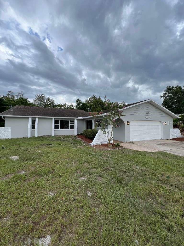 SPRING HILL - Residential