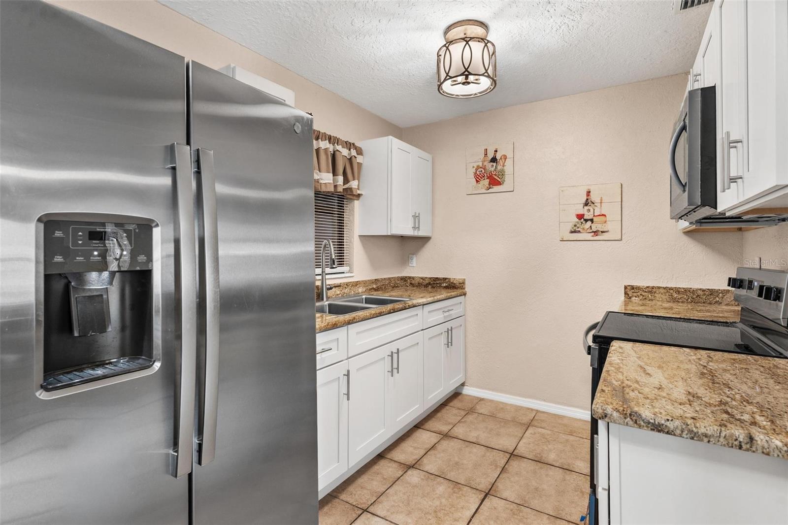 FRUITLAND PARK PARK ACRES - Residential