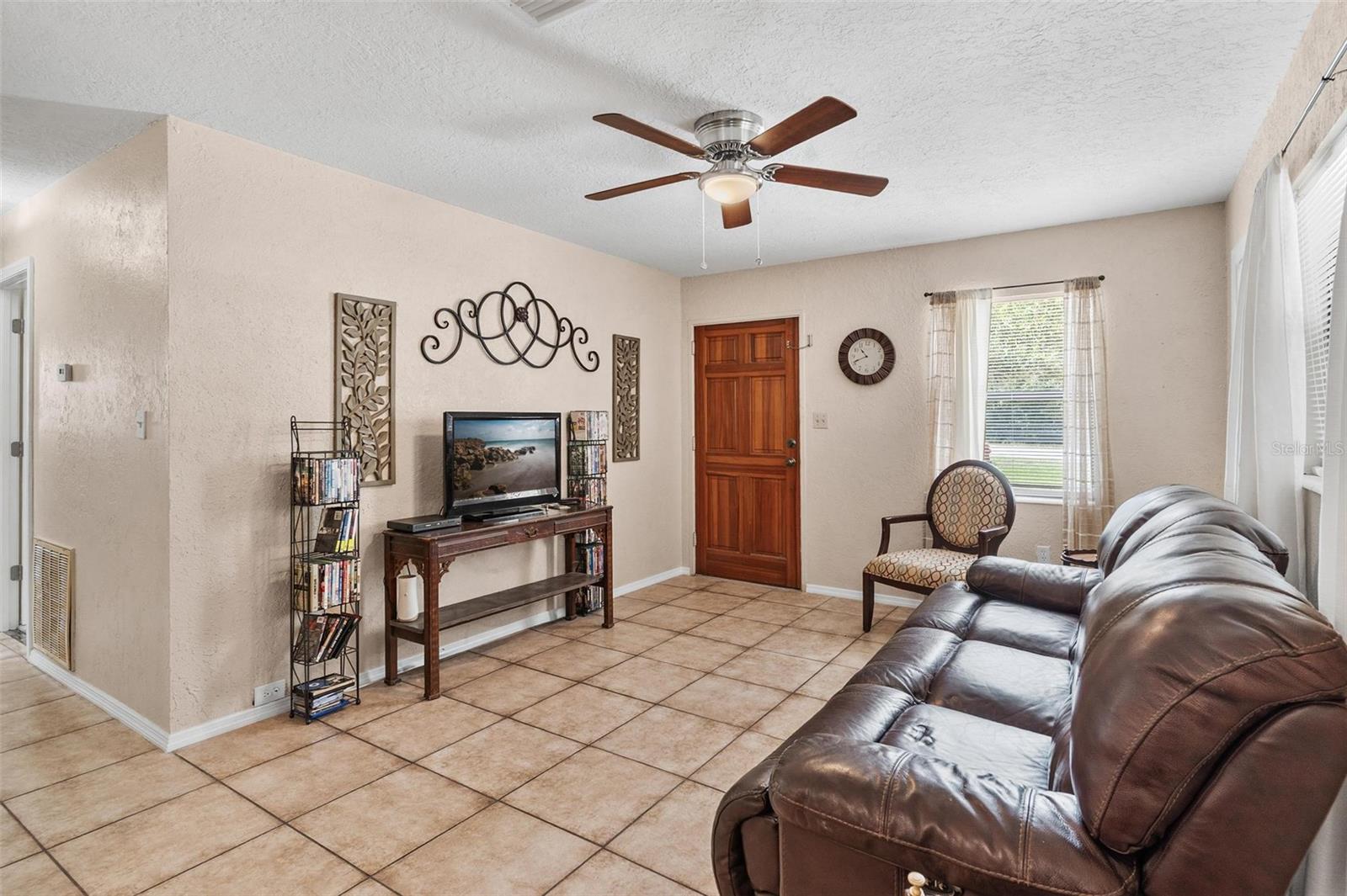 FRUITLAND PARK PARK ACRES - Residential