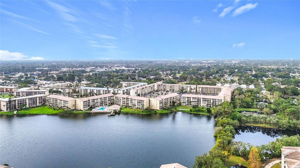 Photo of 3783 Lake Bayshore Drive #H404, Bradenton, FL 34205 (MLS # A4673281)