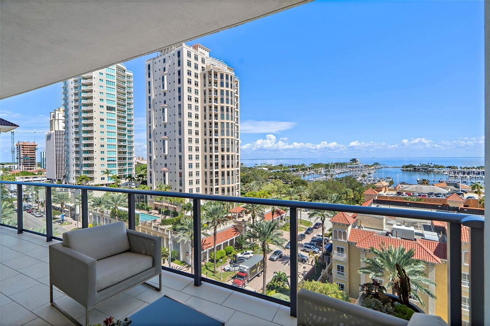 ONE ST. PETERSBURG - Residential