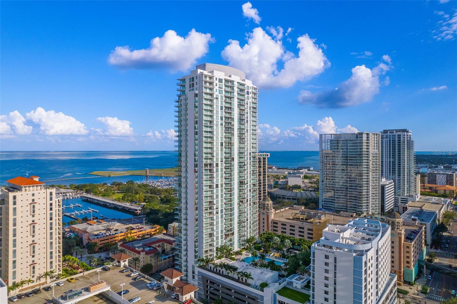 ONE ST. PETERSBURG - Residential