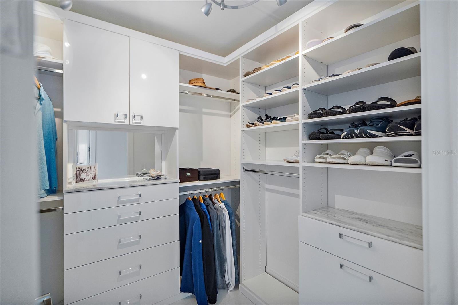 ONE ST. PETERSBURG - Residential