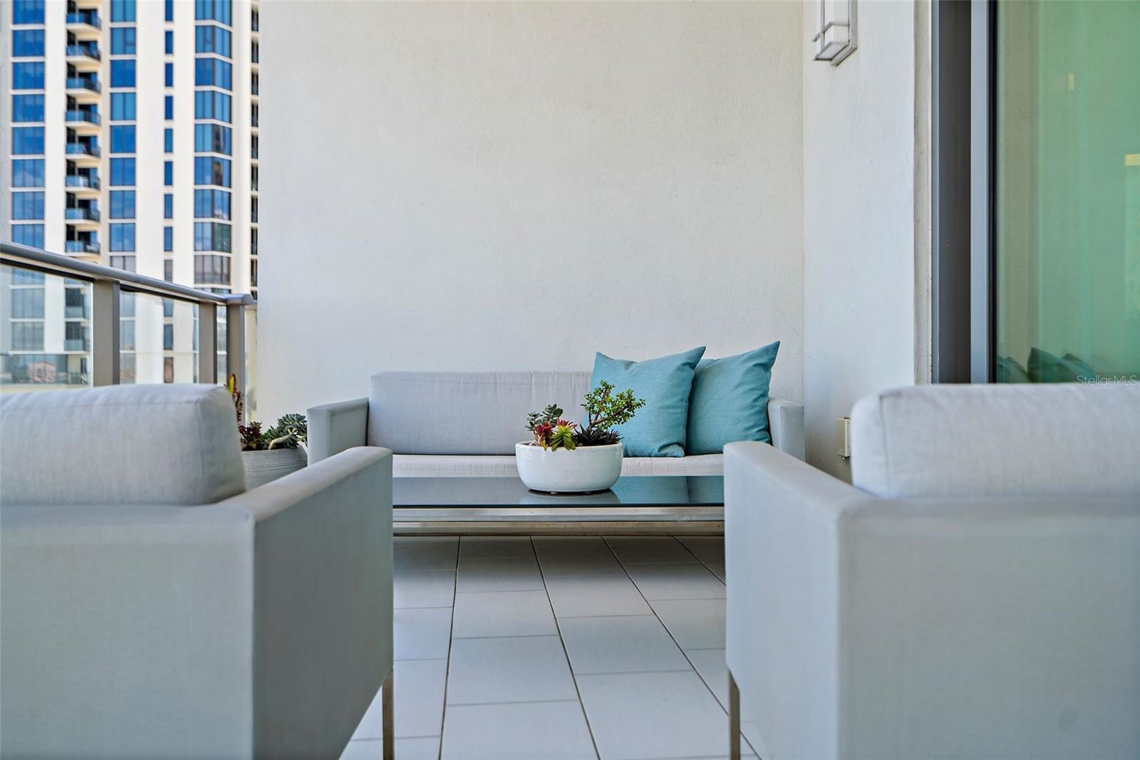 ONE ST. PETERSBURG - Residential