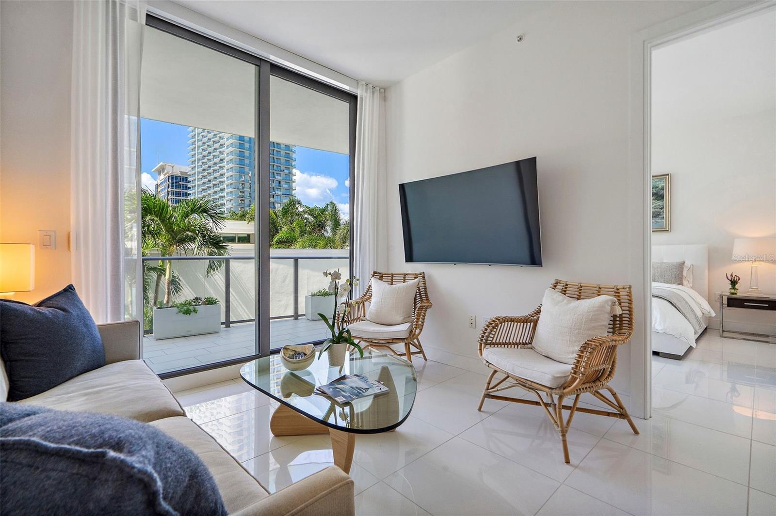 ONE ST. PETERSBURG - Residential