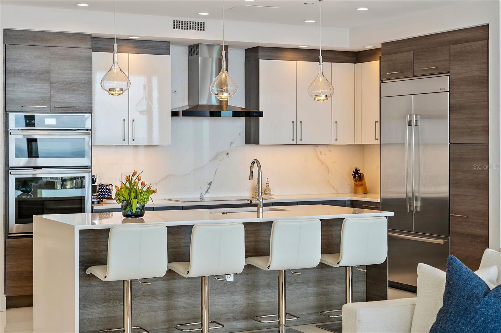 ONE ST. PETERSBURG - Residential