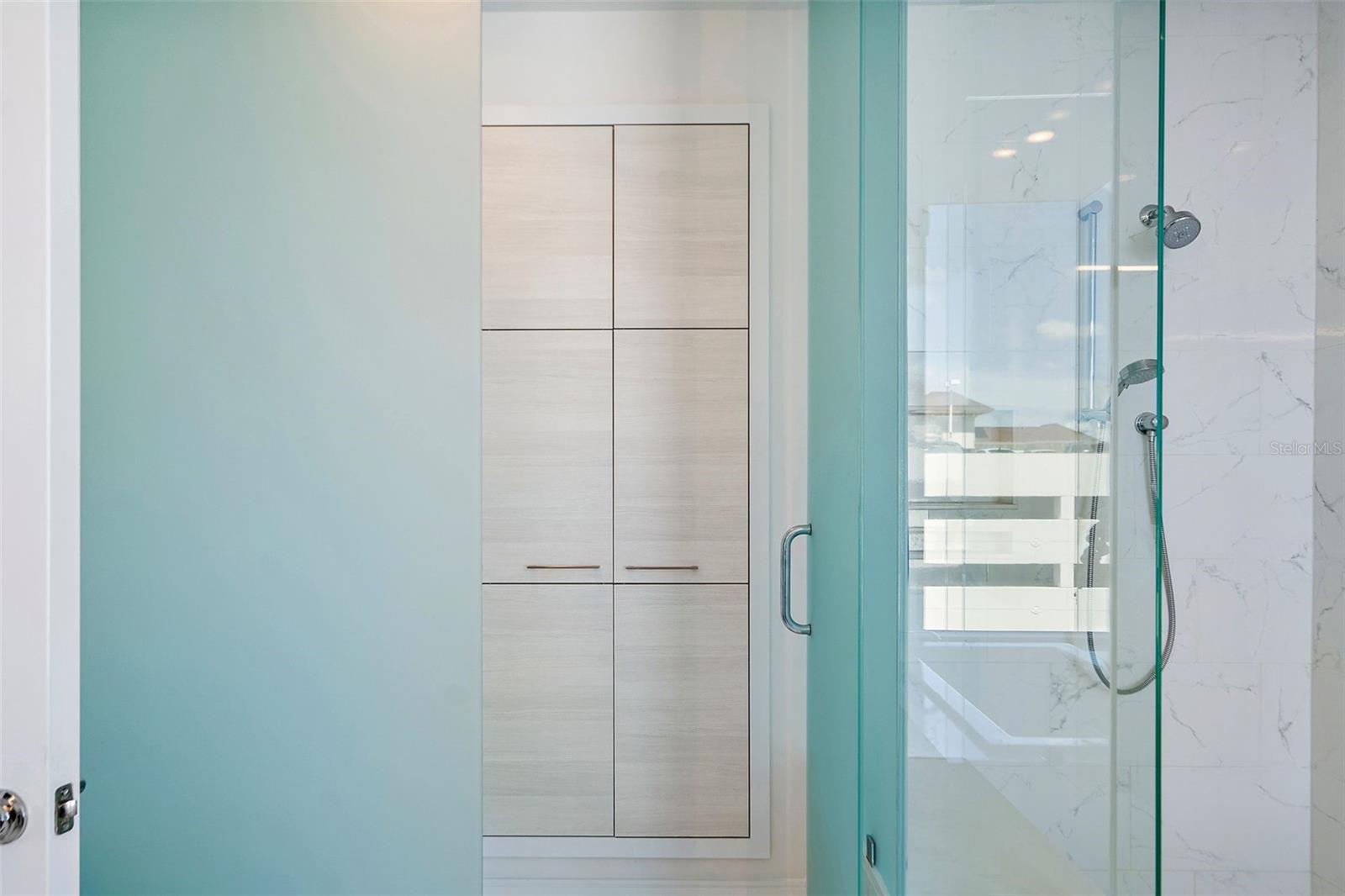 ONE ST. PETERSBURG - Residential