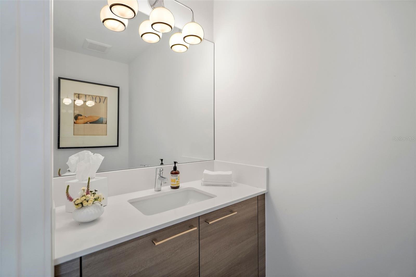 ONE ST. PETERSBURG - Residential