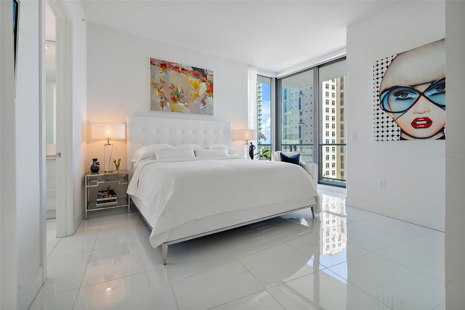 ONE ST. PETERSBURG - Residential