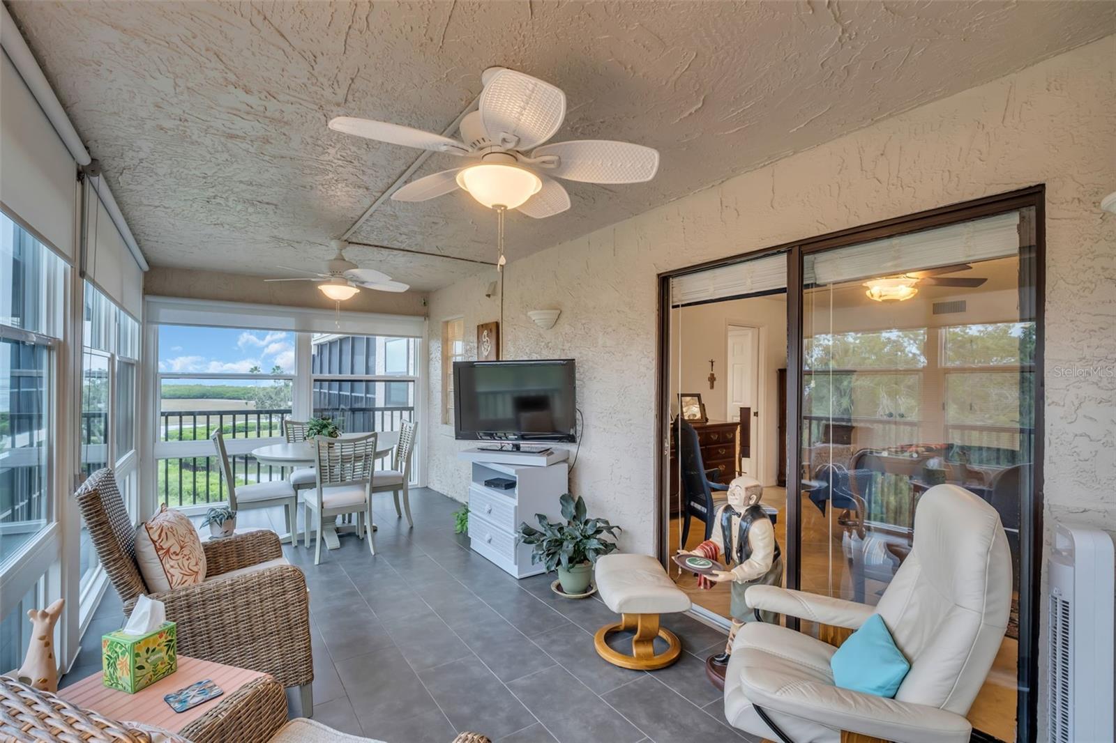 GULF FRONT LAGOON CONDO - Residential