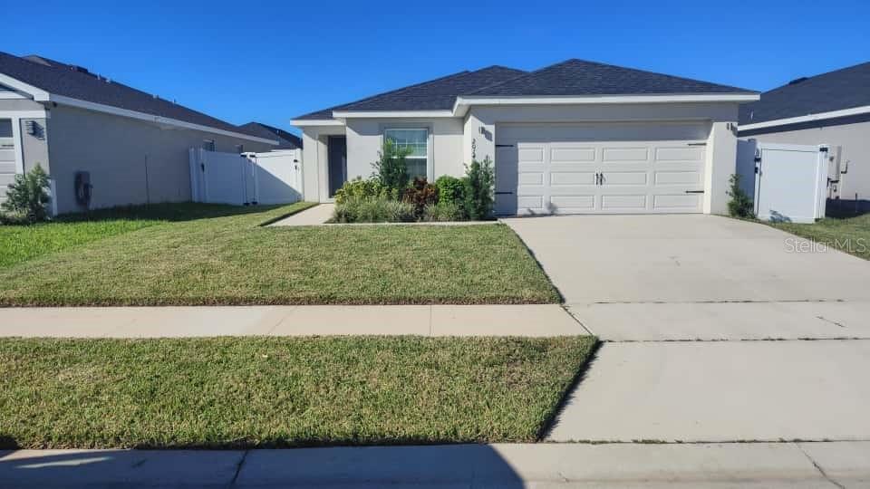 GRACELYN GROVE PH 1 - Residential Lease