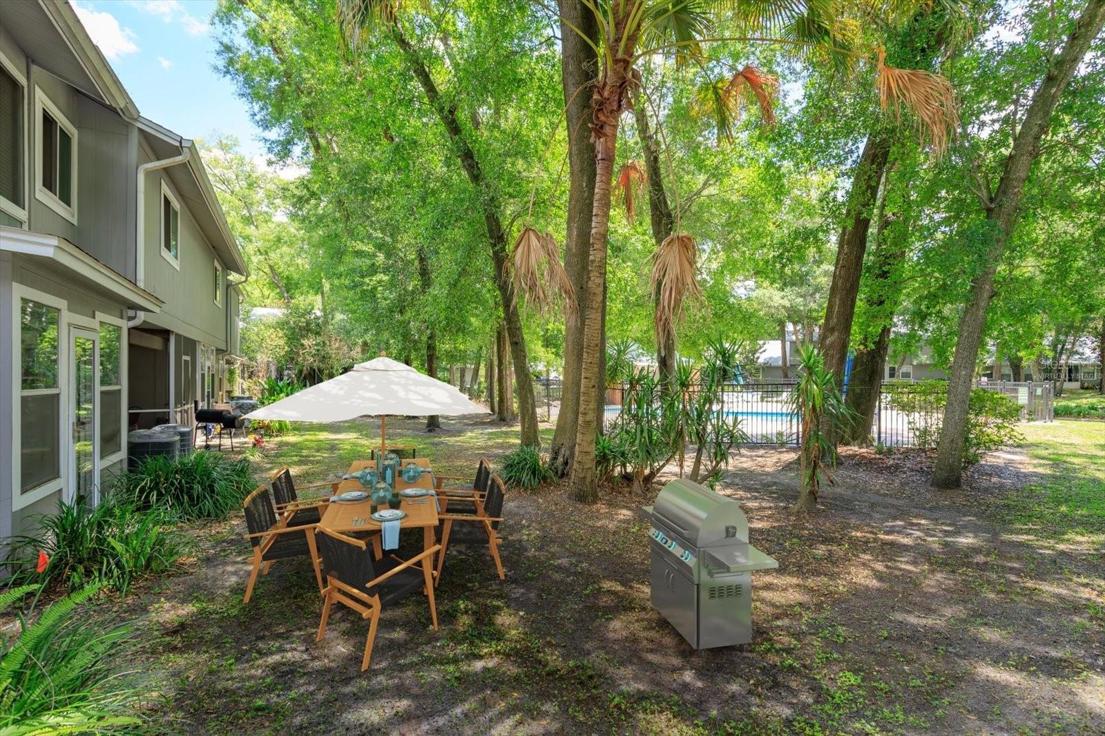 OAK HARBOUR SEC 3 A CONDO - Residential