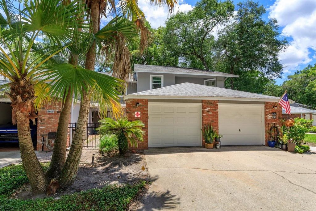 Photo of 626 Red Oak Circle #106, Altamonte Springs, FL 32701 (MLS # O6408039)