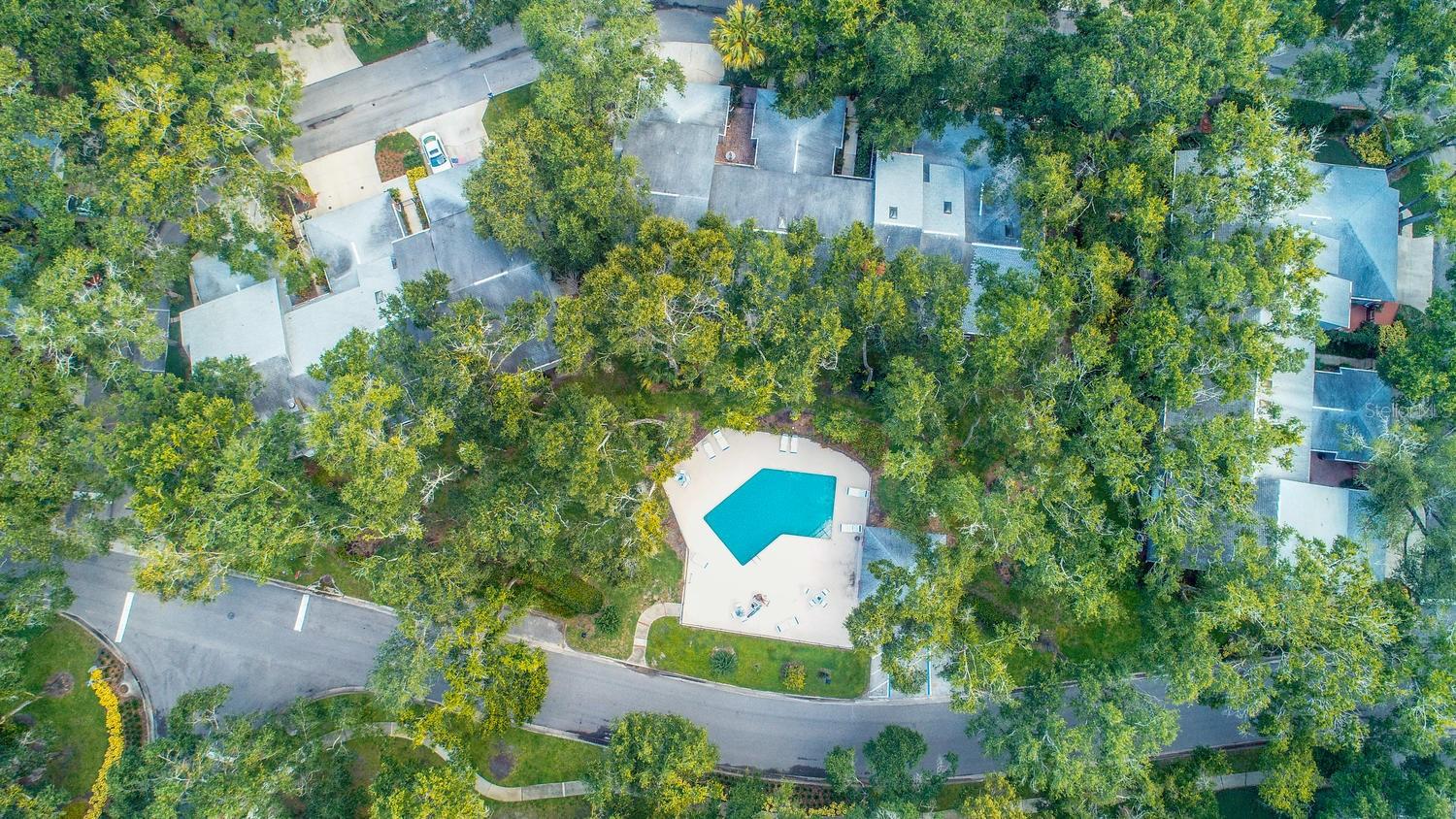 OAK HARBOUR SEC 3 A CONDO - Residential