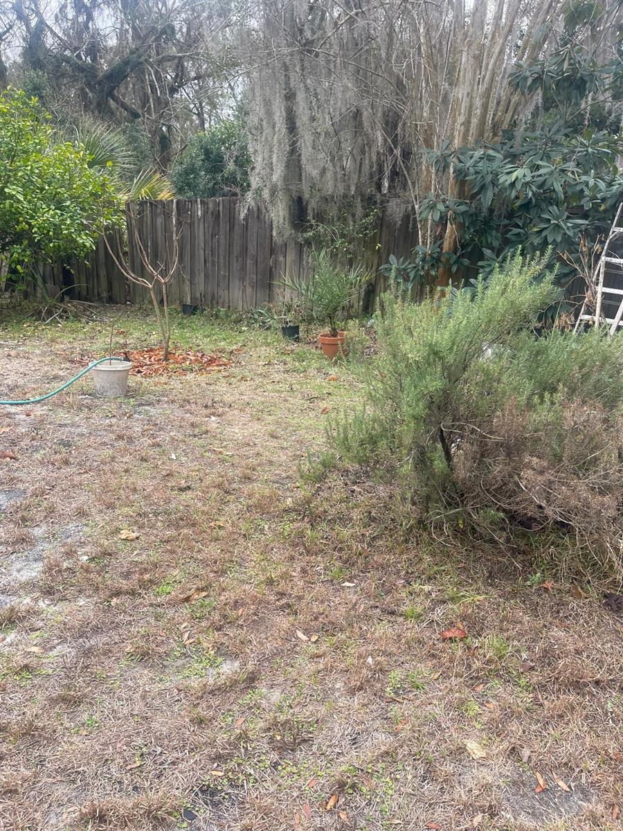 ROLLING OAKS - Residential