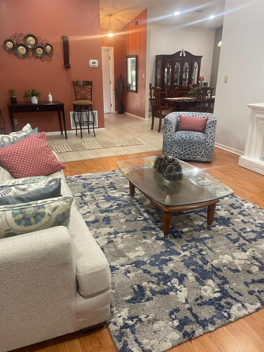 ROLLING OAKS - Residential