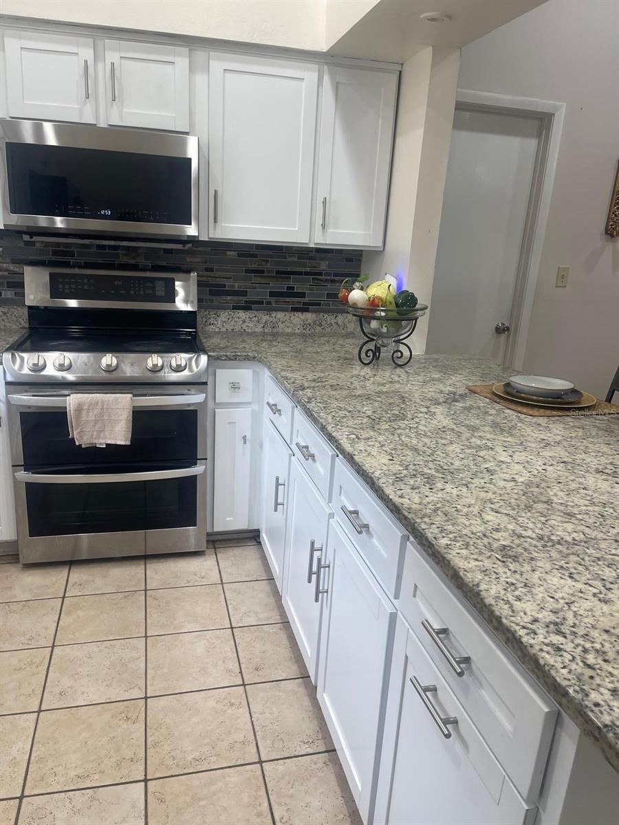 ROLLING OAKS - Residential