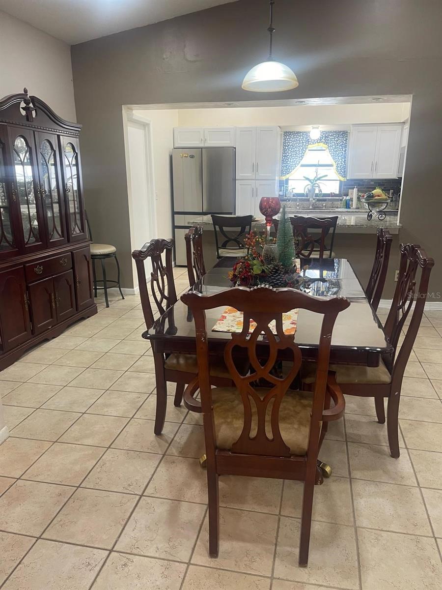 ROLLING OAKS - Residential