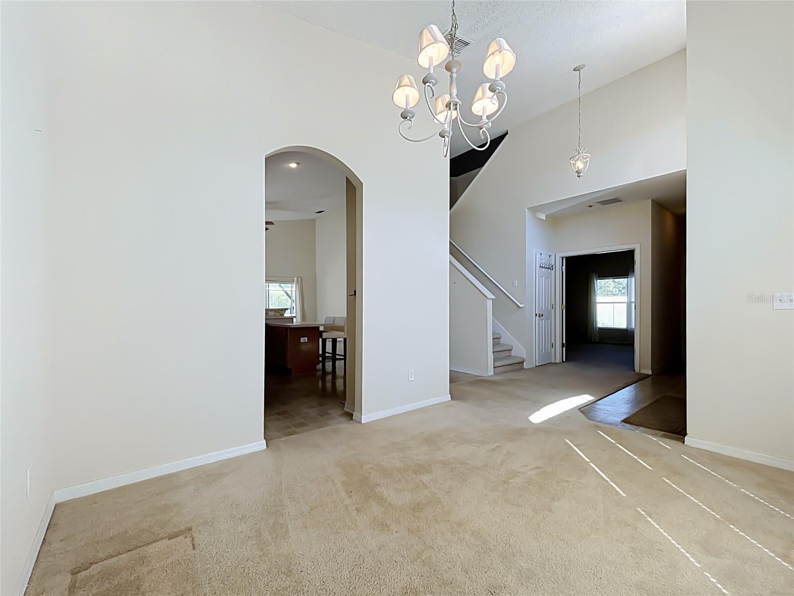 750 BLOOMINGDALE DRIVE