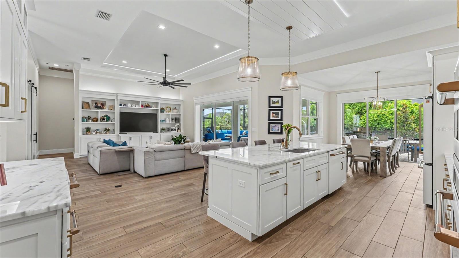 HALLAM PRESERVE EAST - Residential