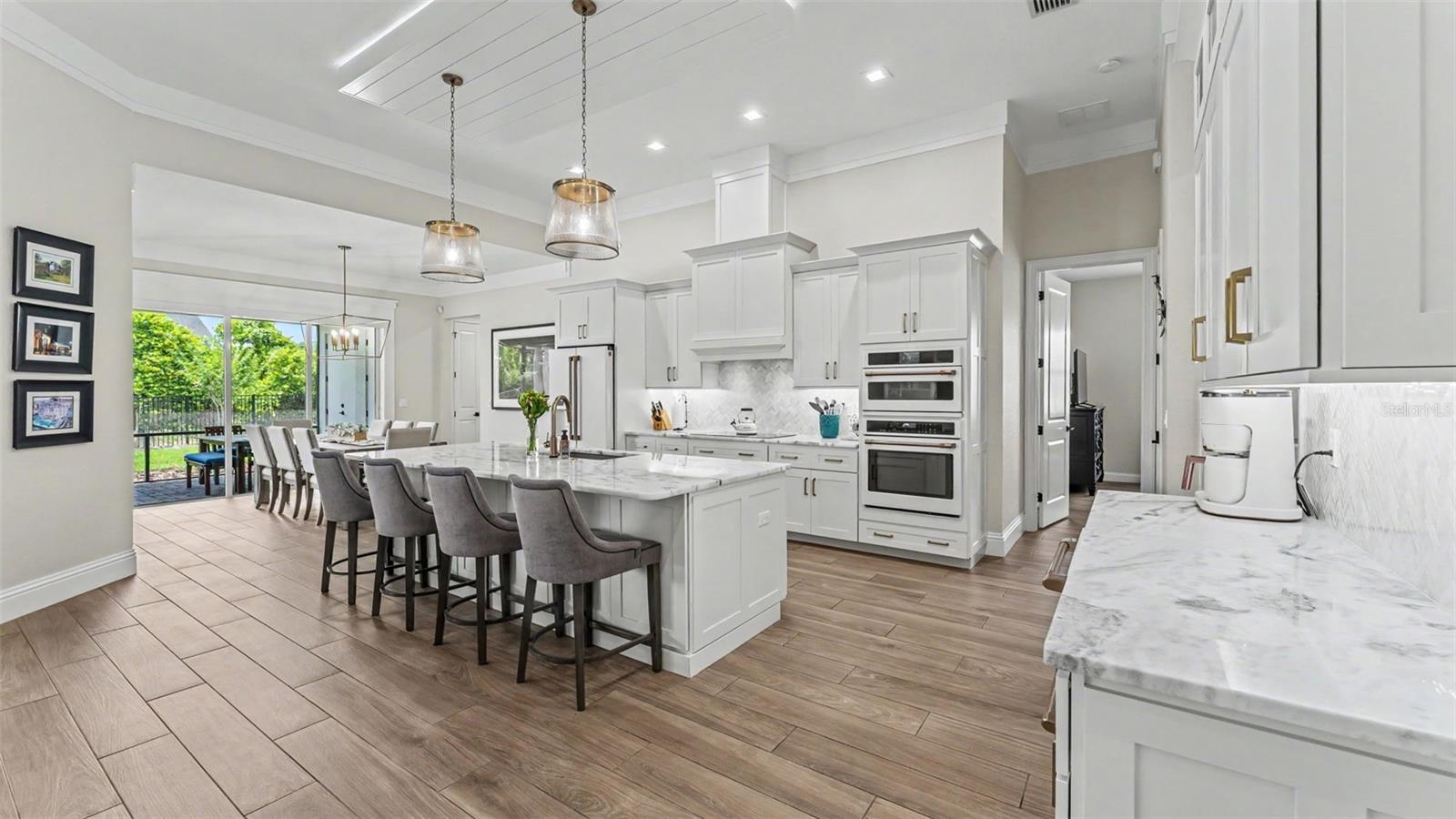 HALLAM PRESERVE EAST - Residential