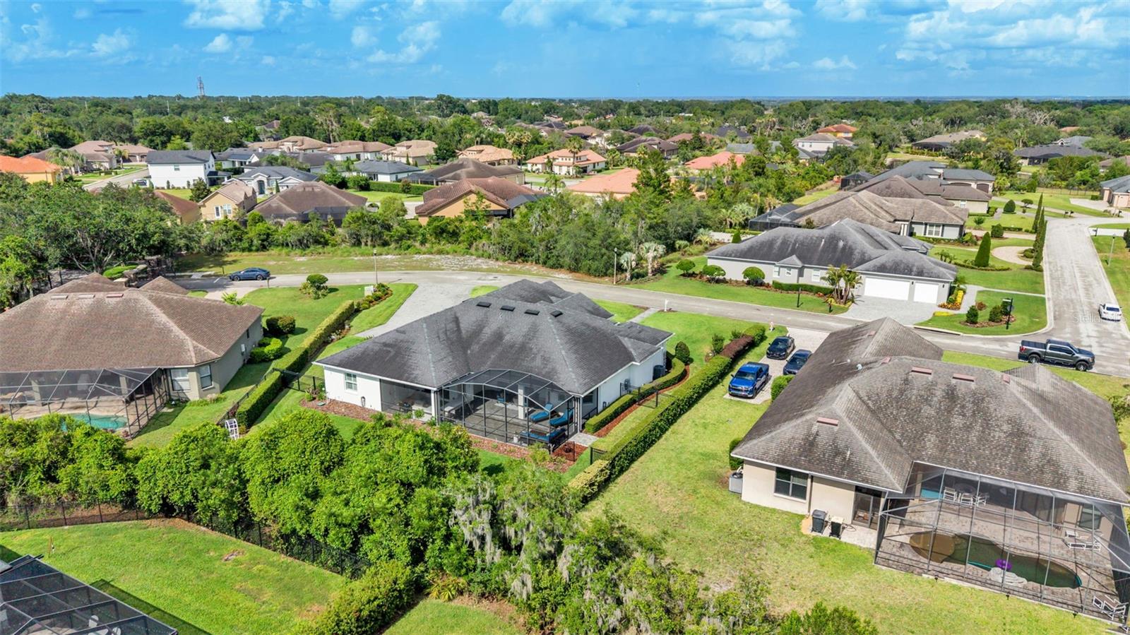 HALLAM PRESERVE EAST - Residential