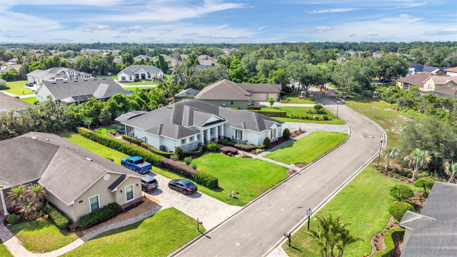 HALLAM PRESERVE EAST - Residential