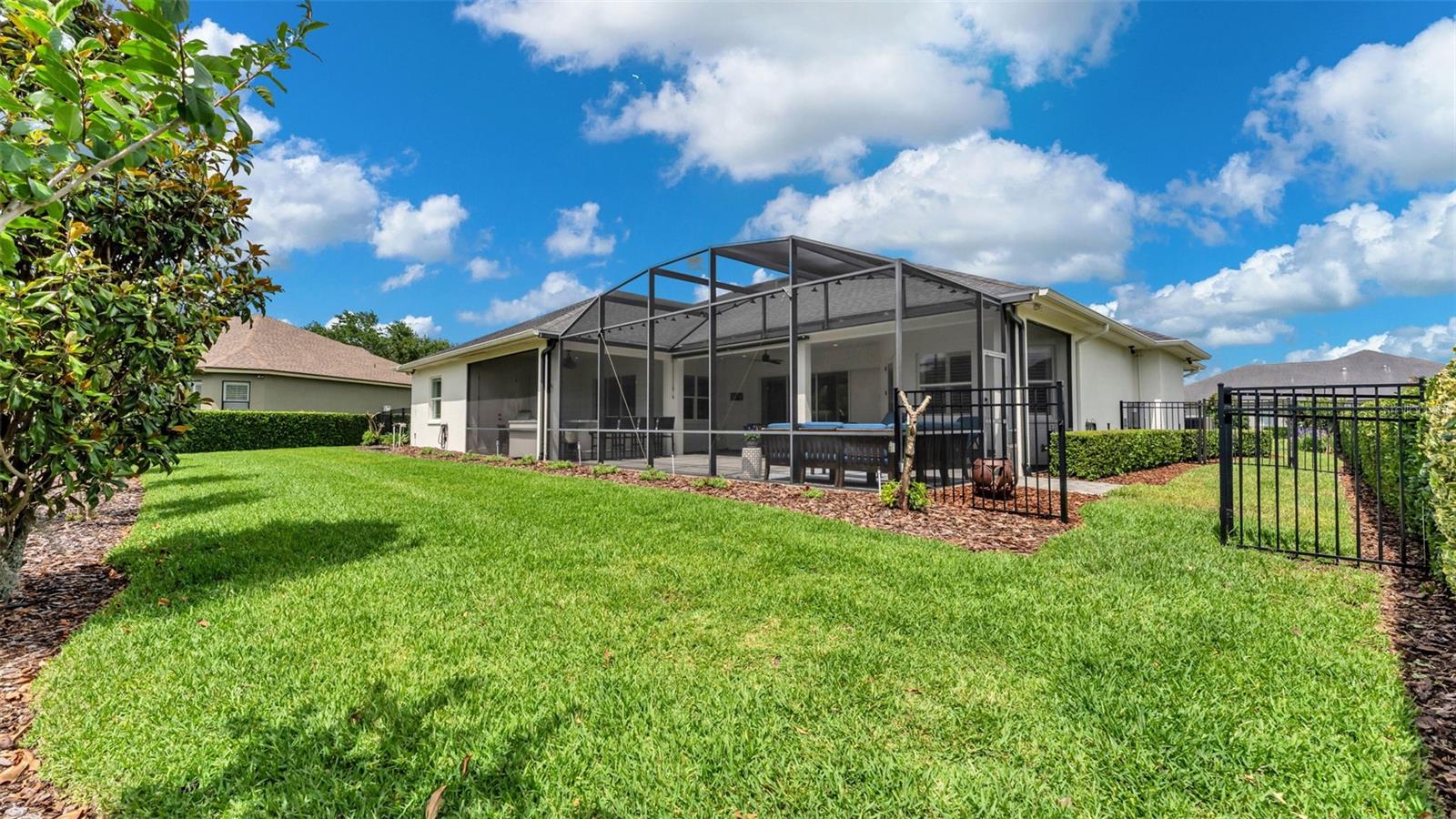 HALLAM PRESERVE EAST - Residential