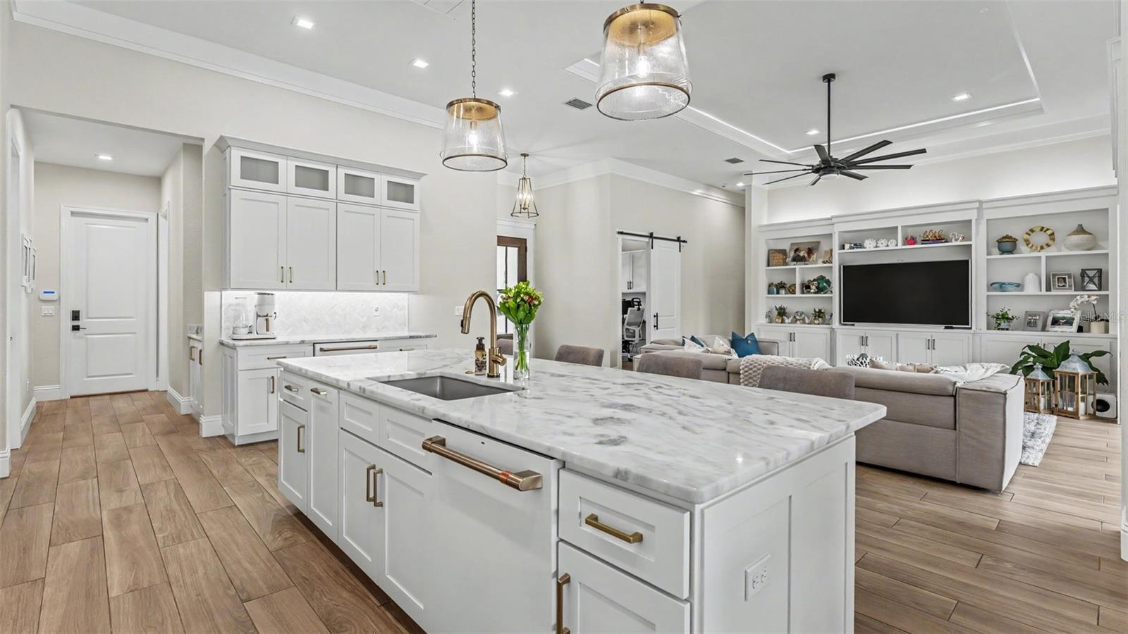 HALLAM PRESERVE EAST - Residential