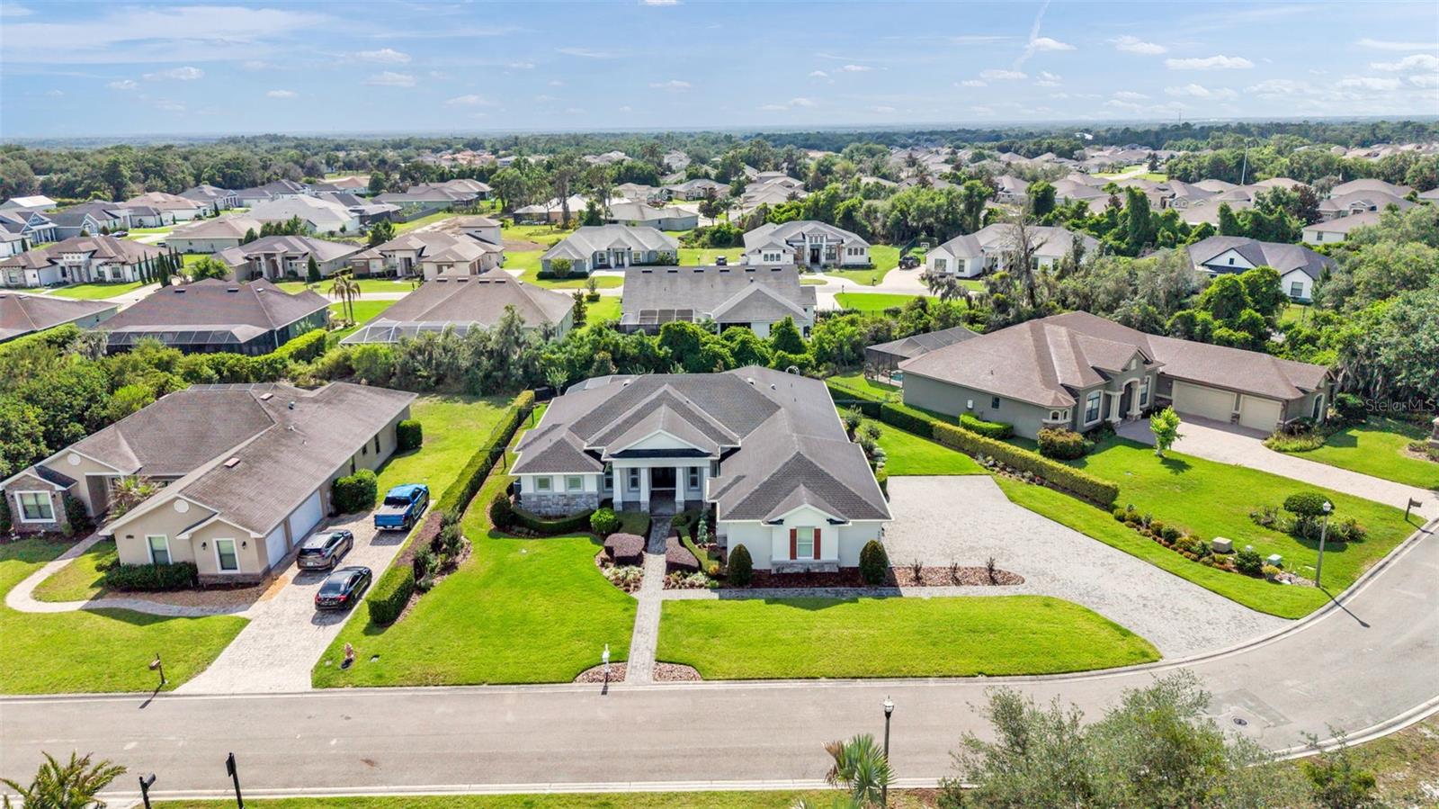 HALLAM PRESERVE EAST - Residential