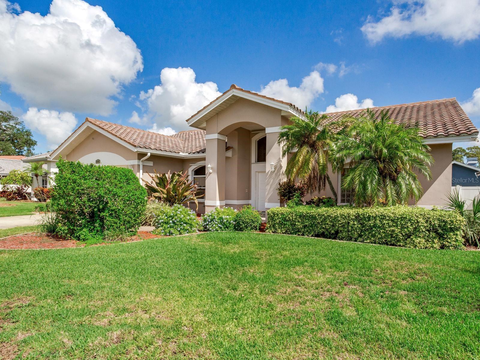 11581 SHELLY CIRCLE