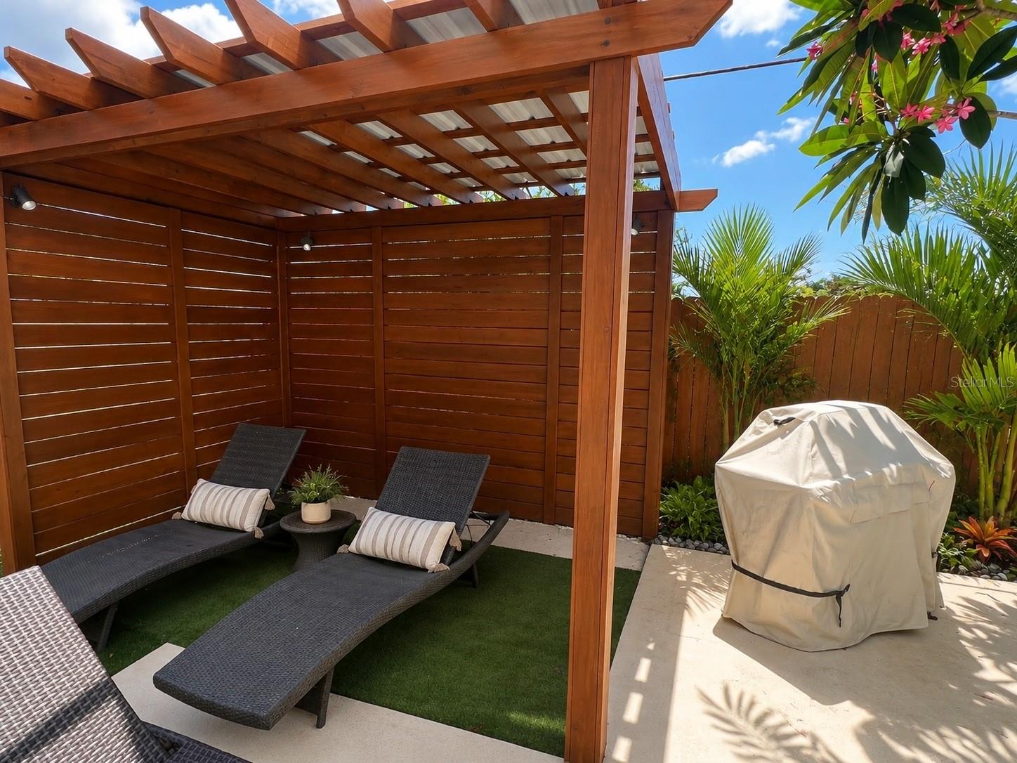 4460 EMERALD RIDGE DRIVE
